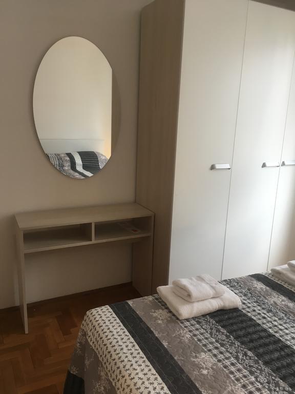 אומאג Apartmani Svjetionik מראה חיצוני תמונה