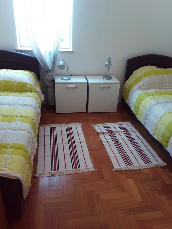 אומאג Apartmani Svjetionik מראה חיצוני תמונה