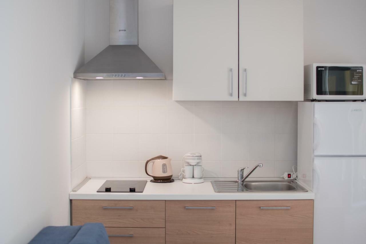 אומאג Apartmani Svjetionik מראה חיצוני תמונה